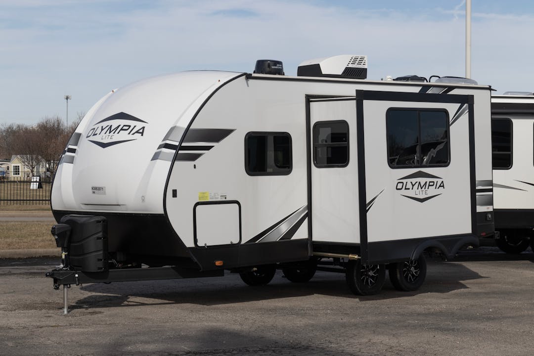 white rv trailer