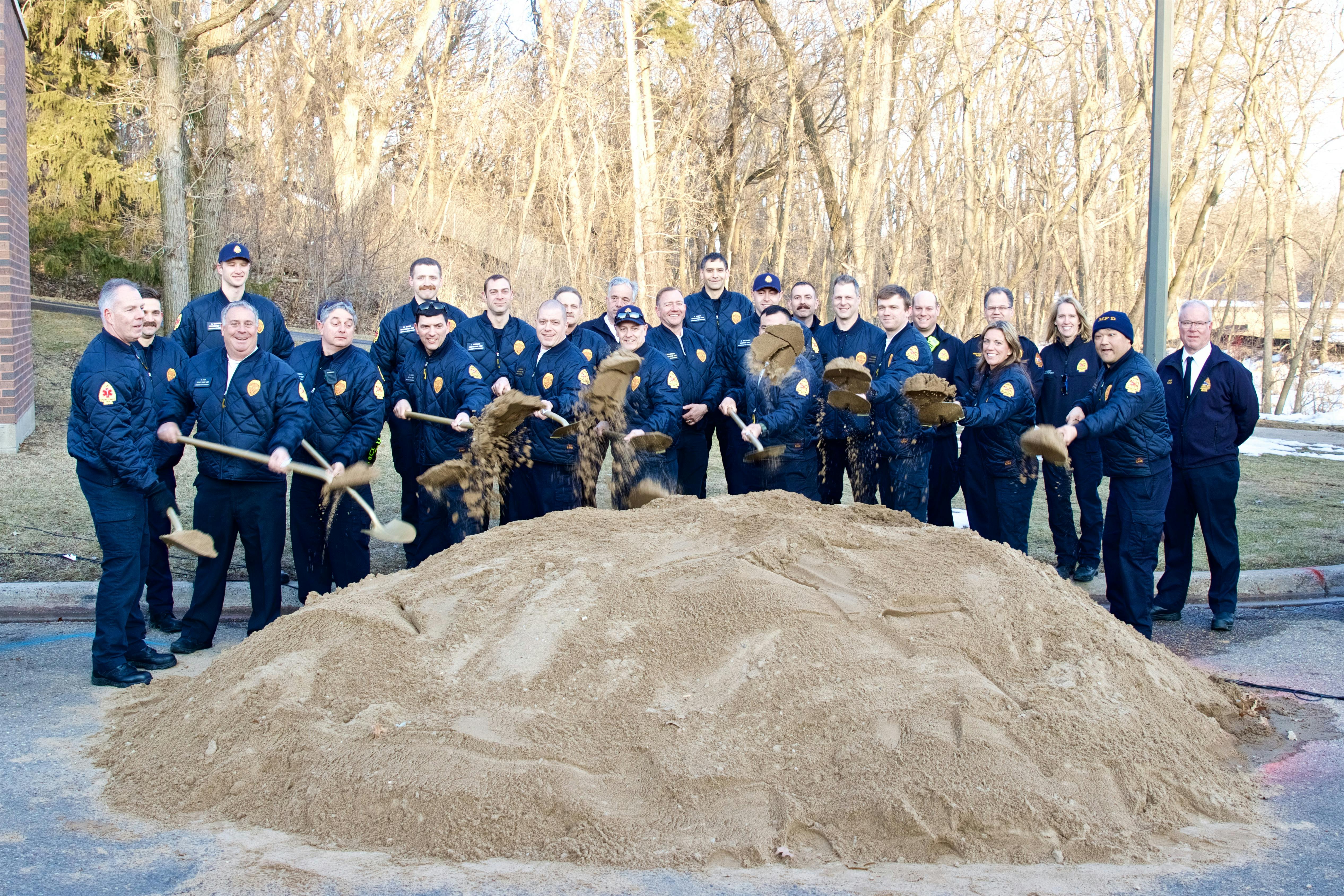 Groundbreaking IMG_2878.jpg