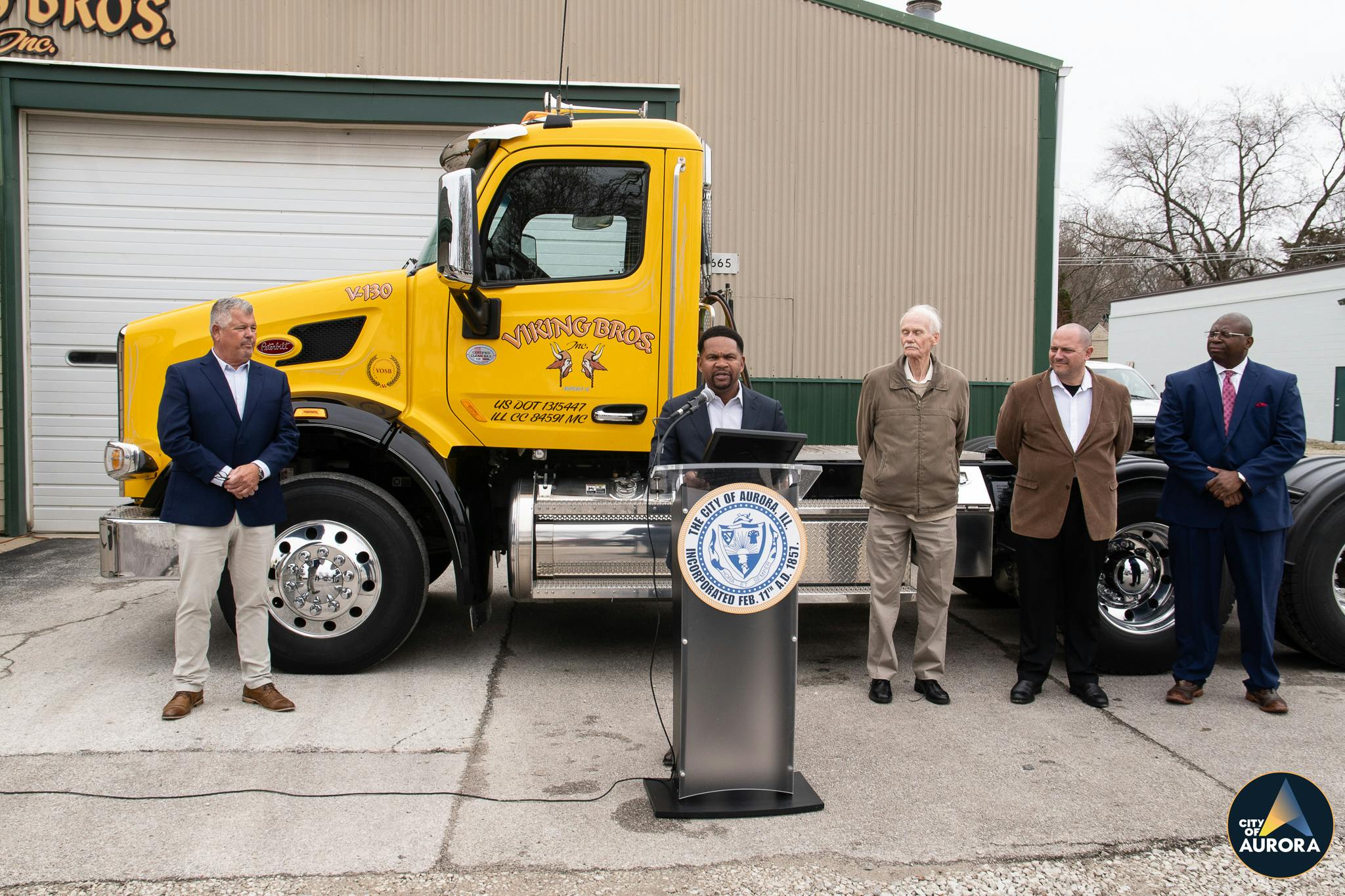 Mayor Richard C. Irvin presents Viking Brothers, Inc. with the Mayor's Award of Excellence