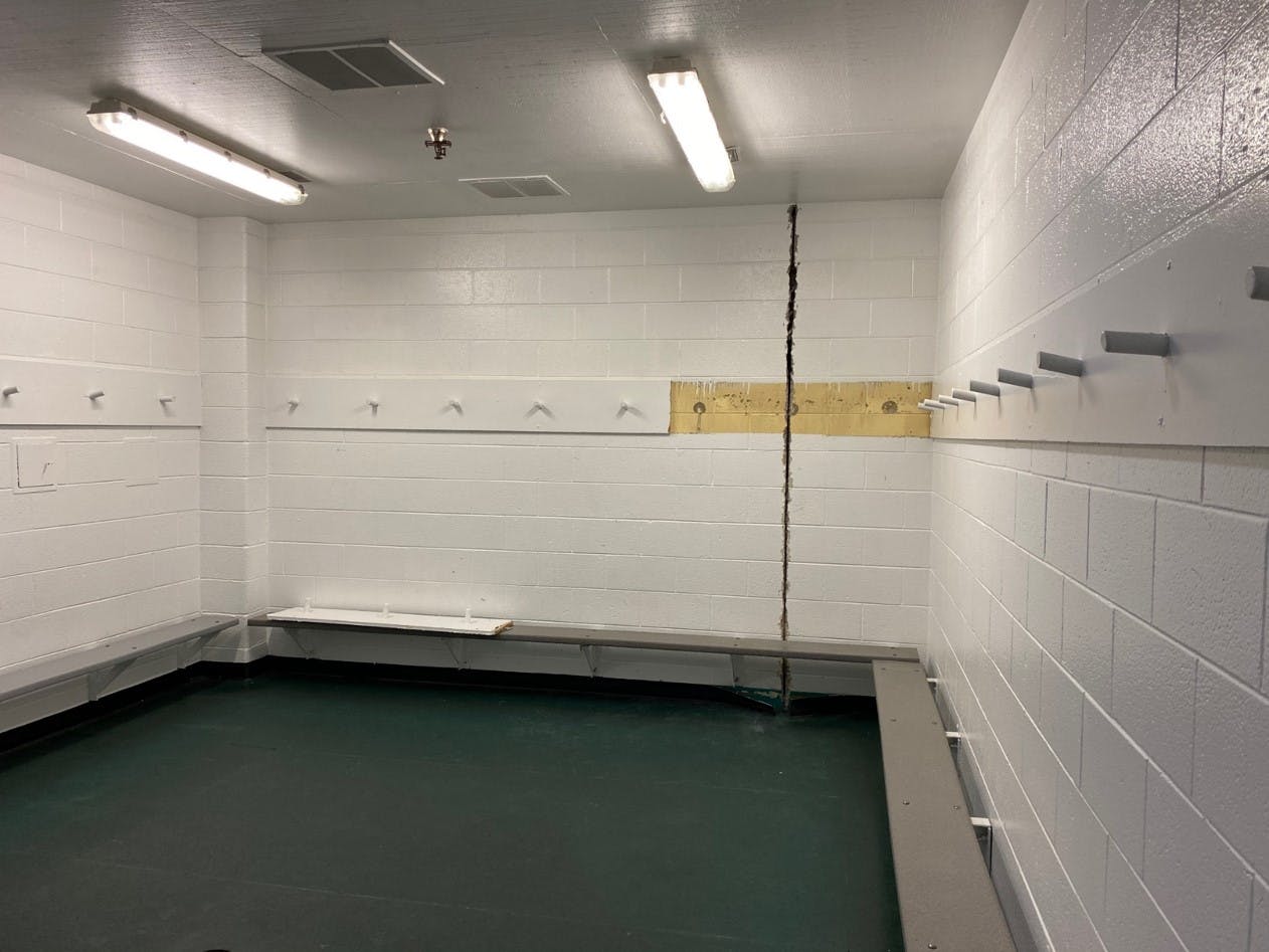 Locker Room - Before