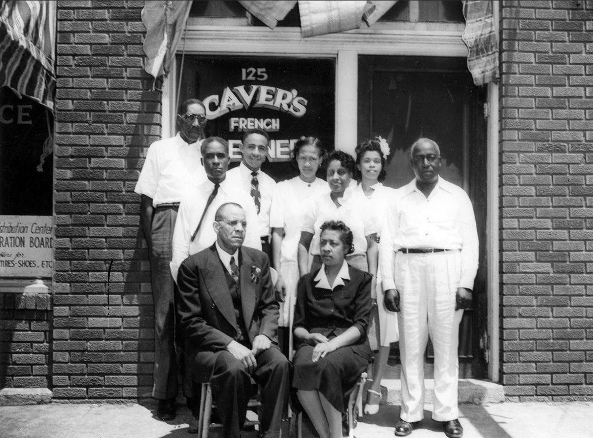 Cavers Cleaners 125 N Greenwood Ave 1935