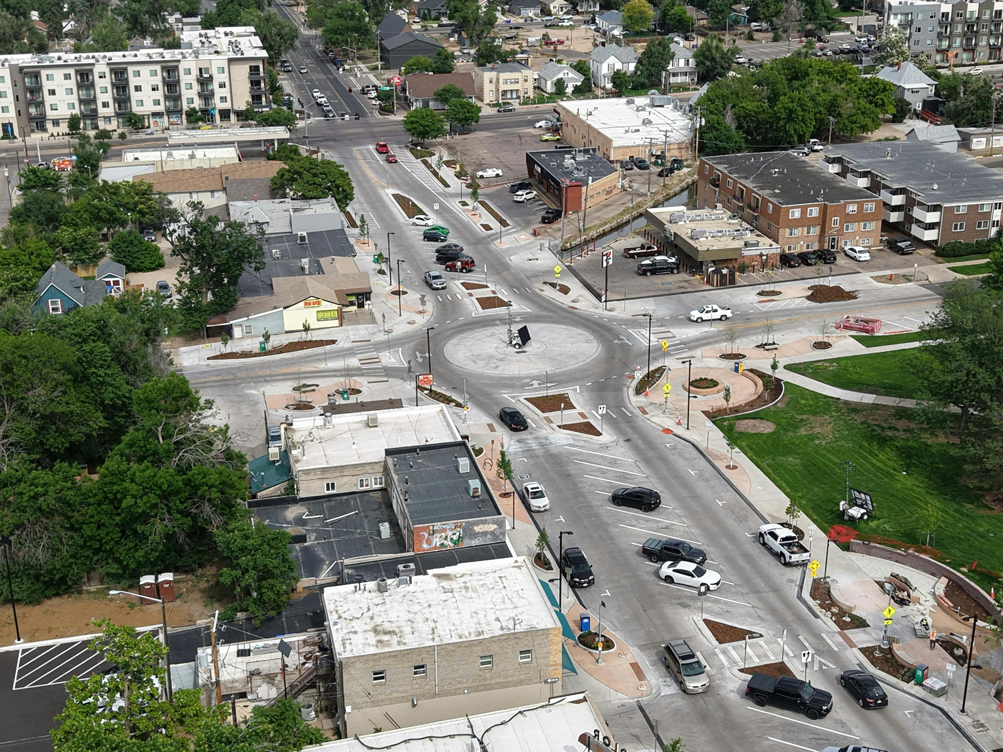 16th St overview looking at the 9th Ave roundabout.