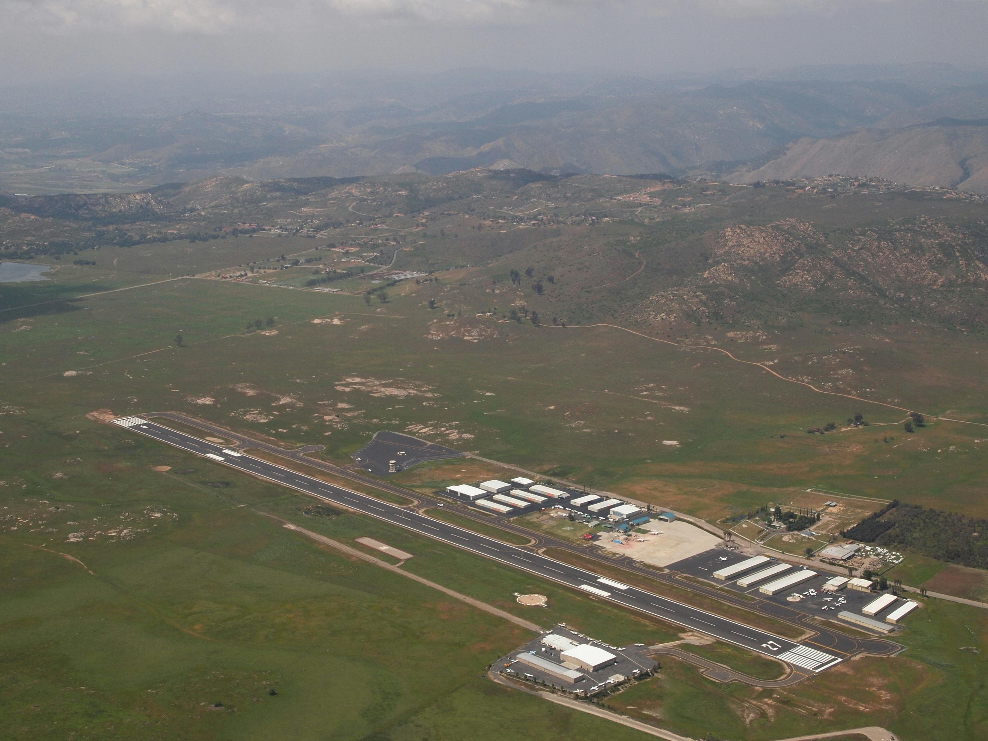 Ramona Airport.jpg