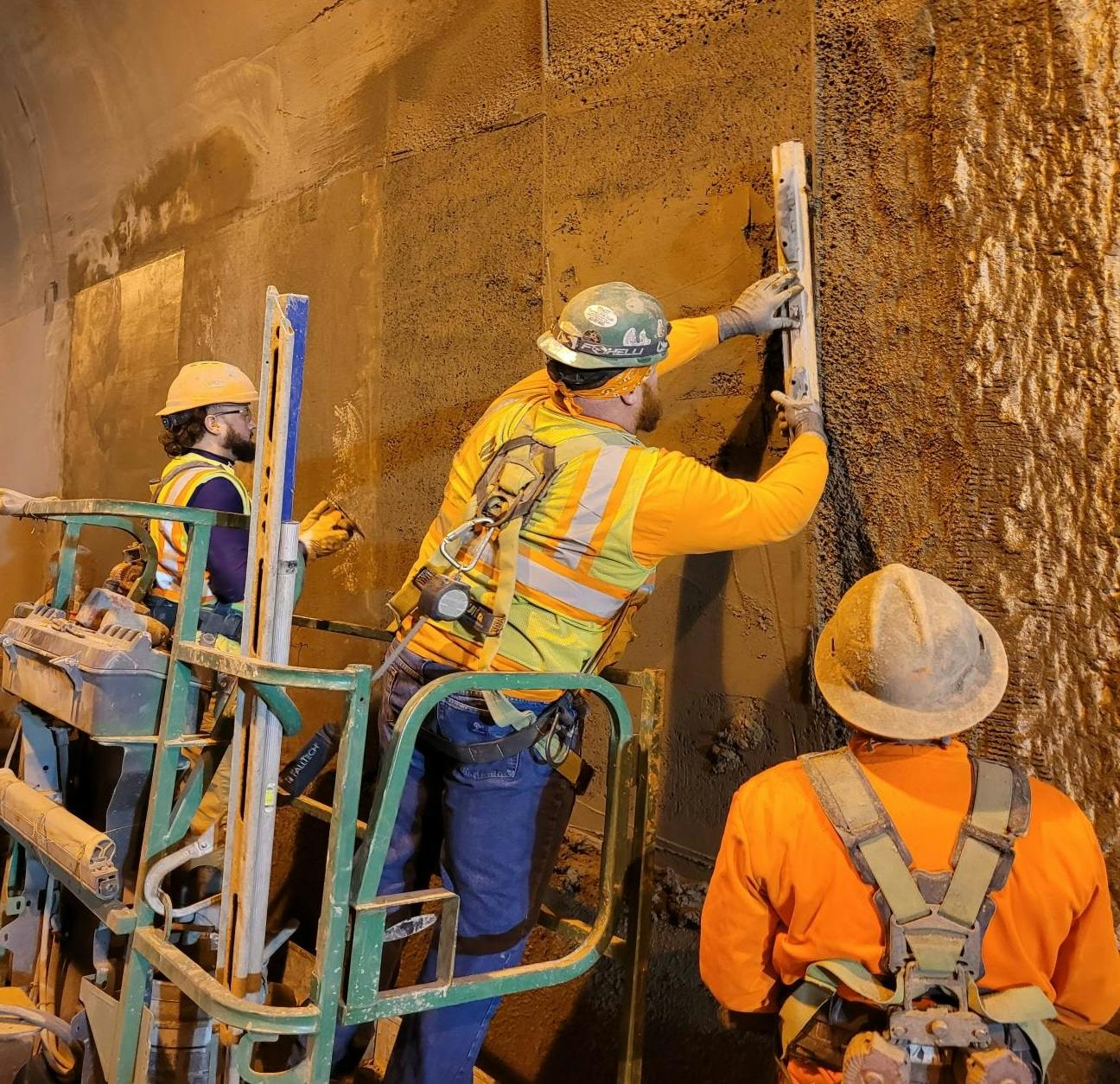 Crews make structural repairs in the inbound Armstrong Tunnel