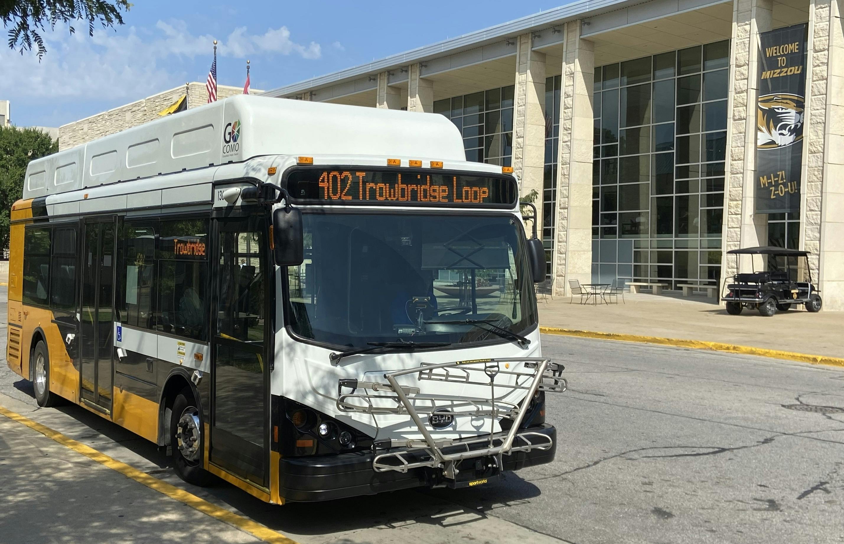 Electric bus on campus.jpg