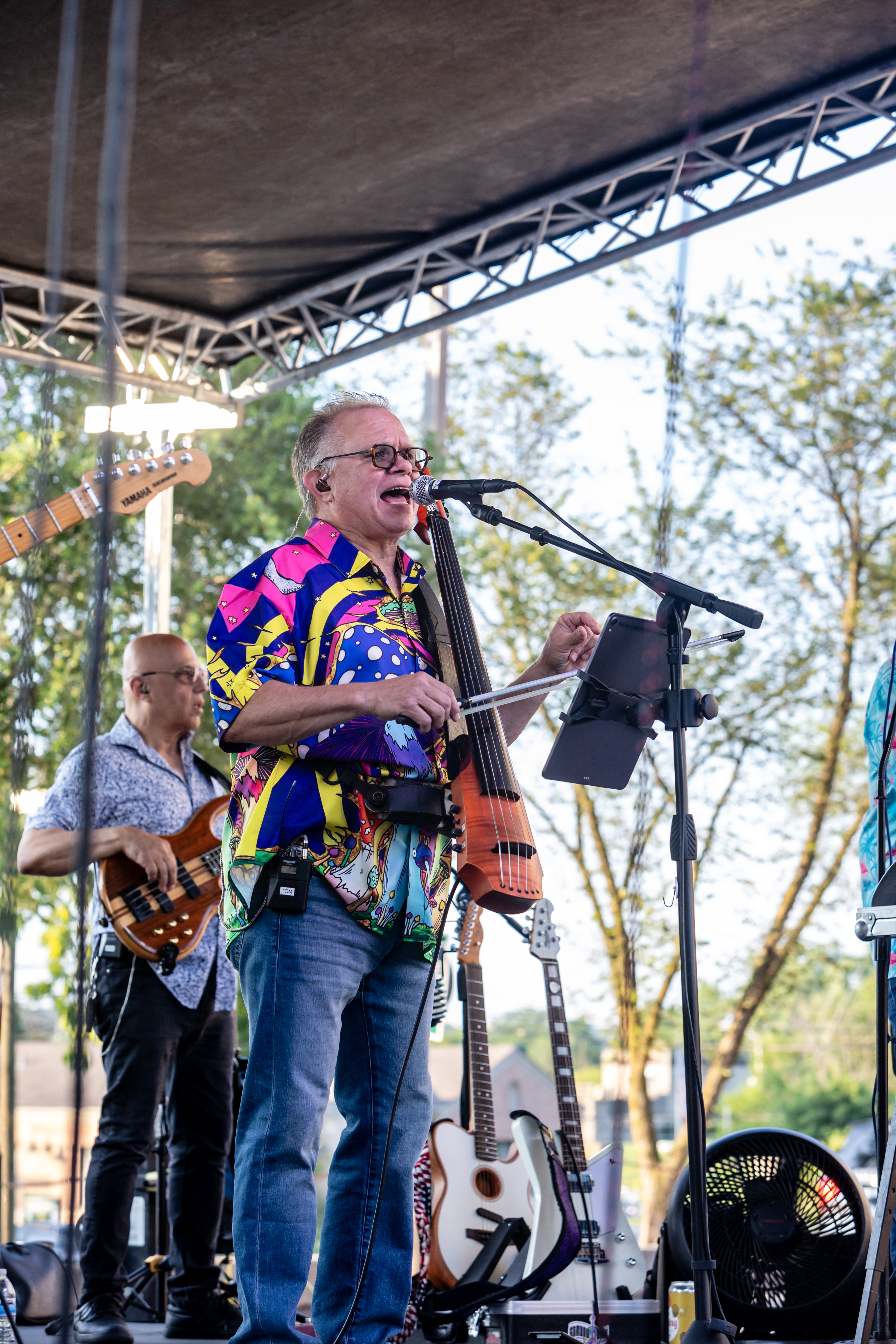 Entertainment or cultural venues (bowling, live performance, etc.)