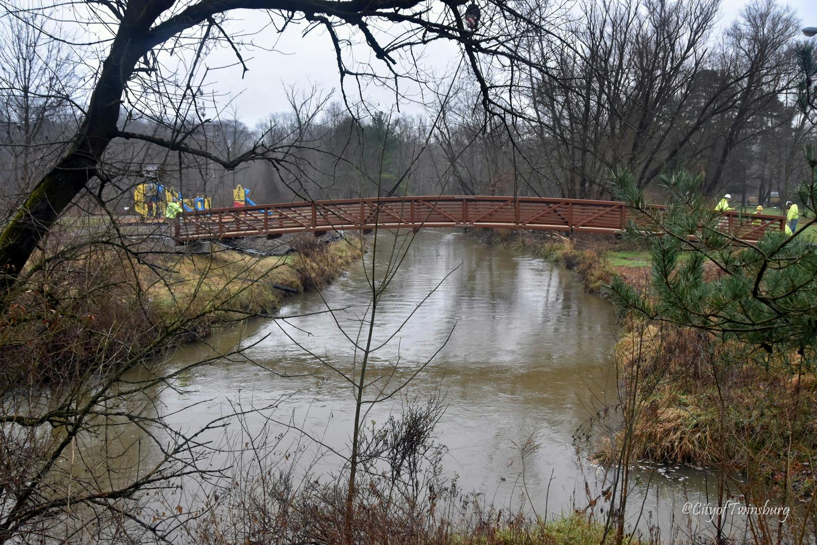 Pedestrian bridge at Idewood Park