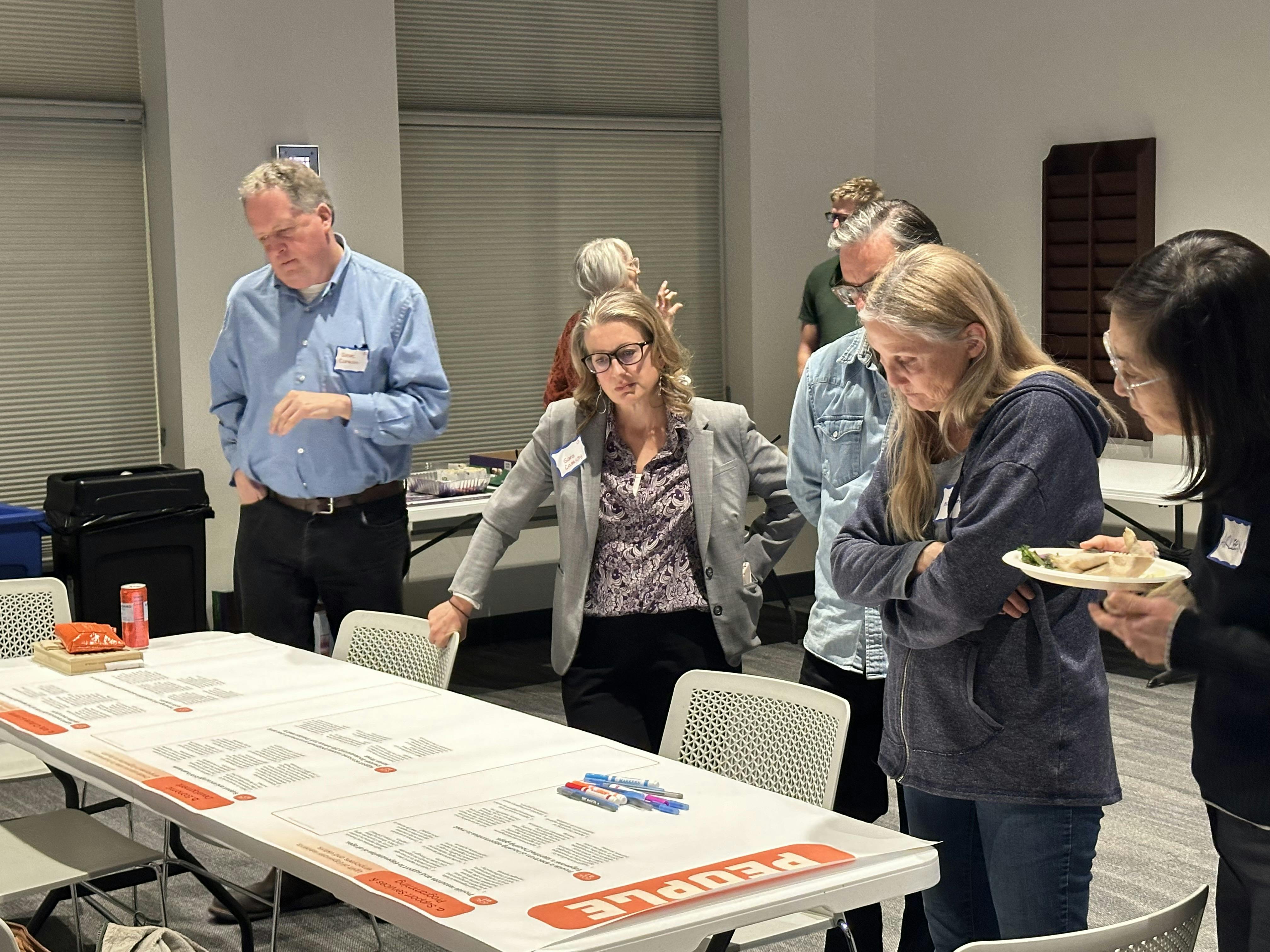 Advisory Committee 1.jpg