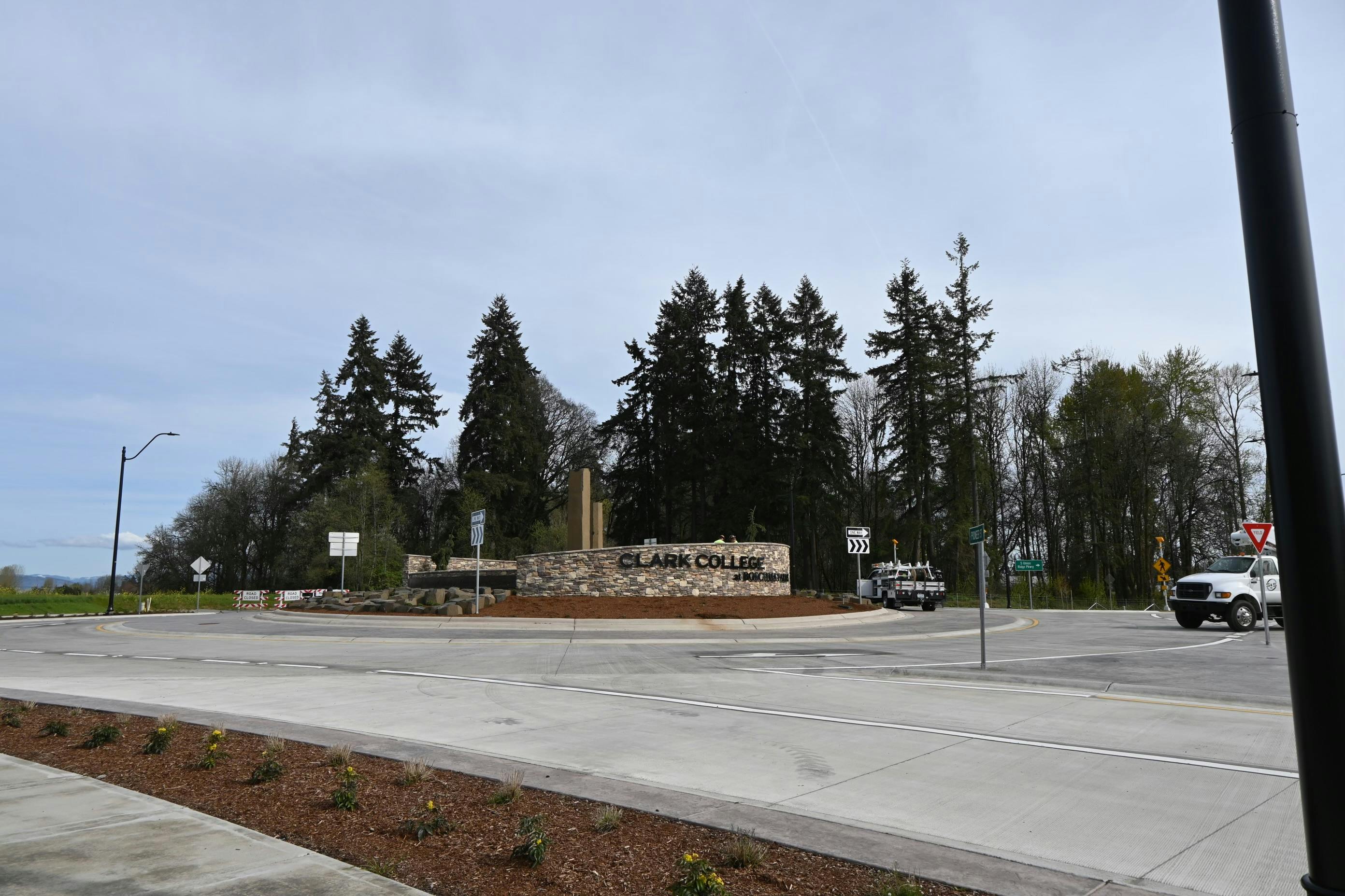 Roundabout - Pioneer Street and Union Ridge Parkway