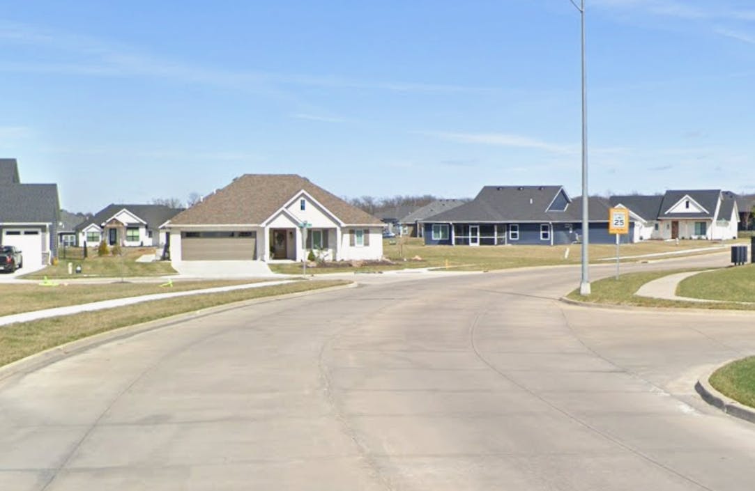 Hoylake Drive 1.png