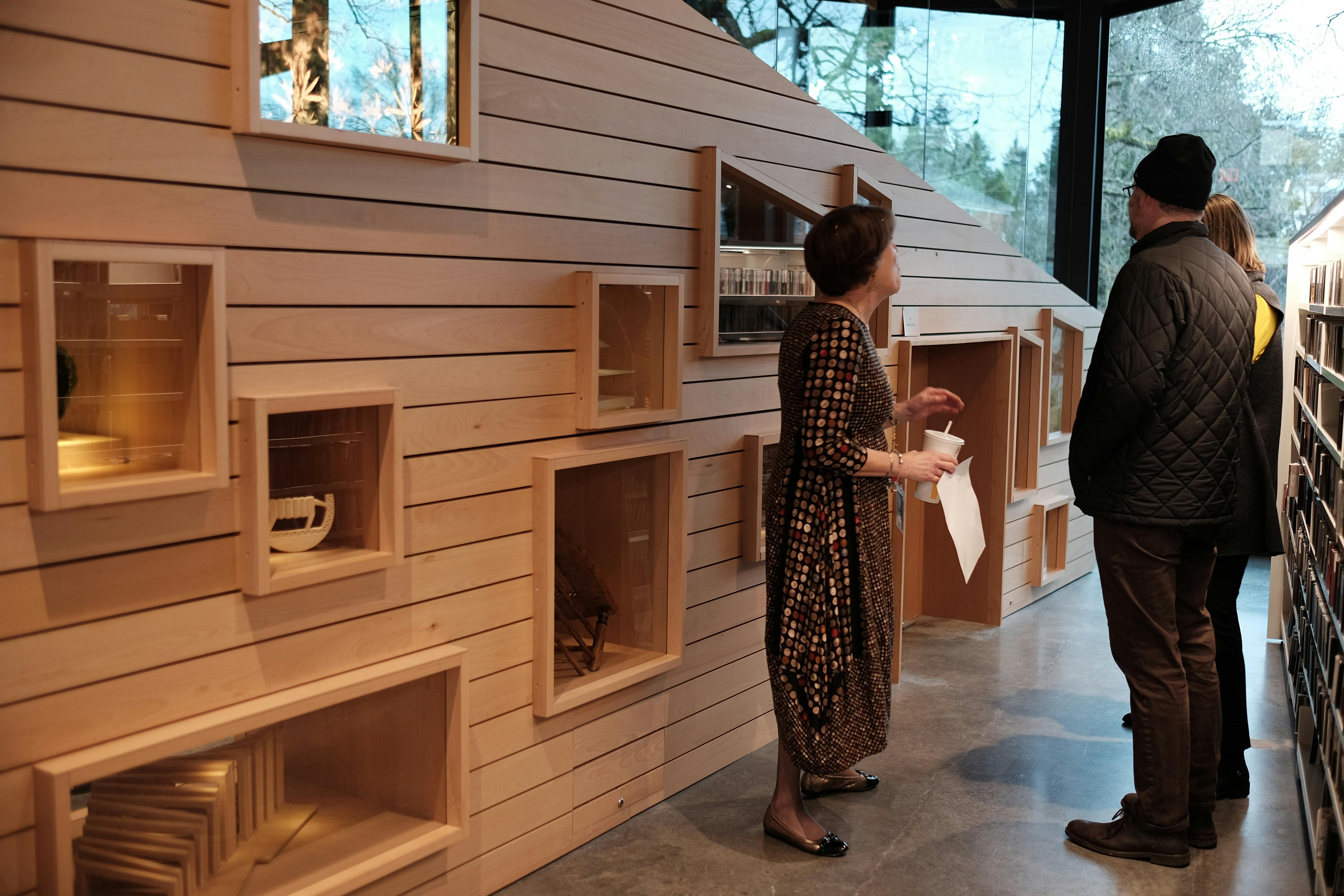 Milwaukie Ledding Library Photo Inside Building