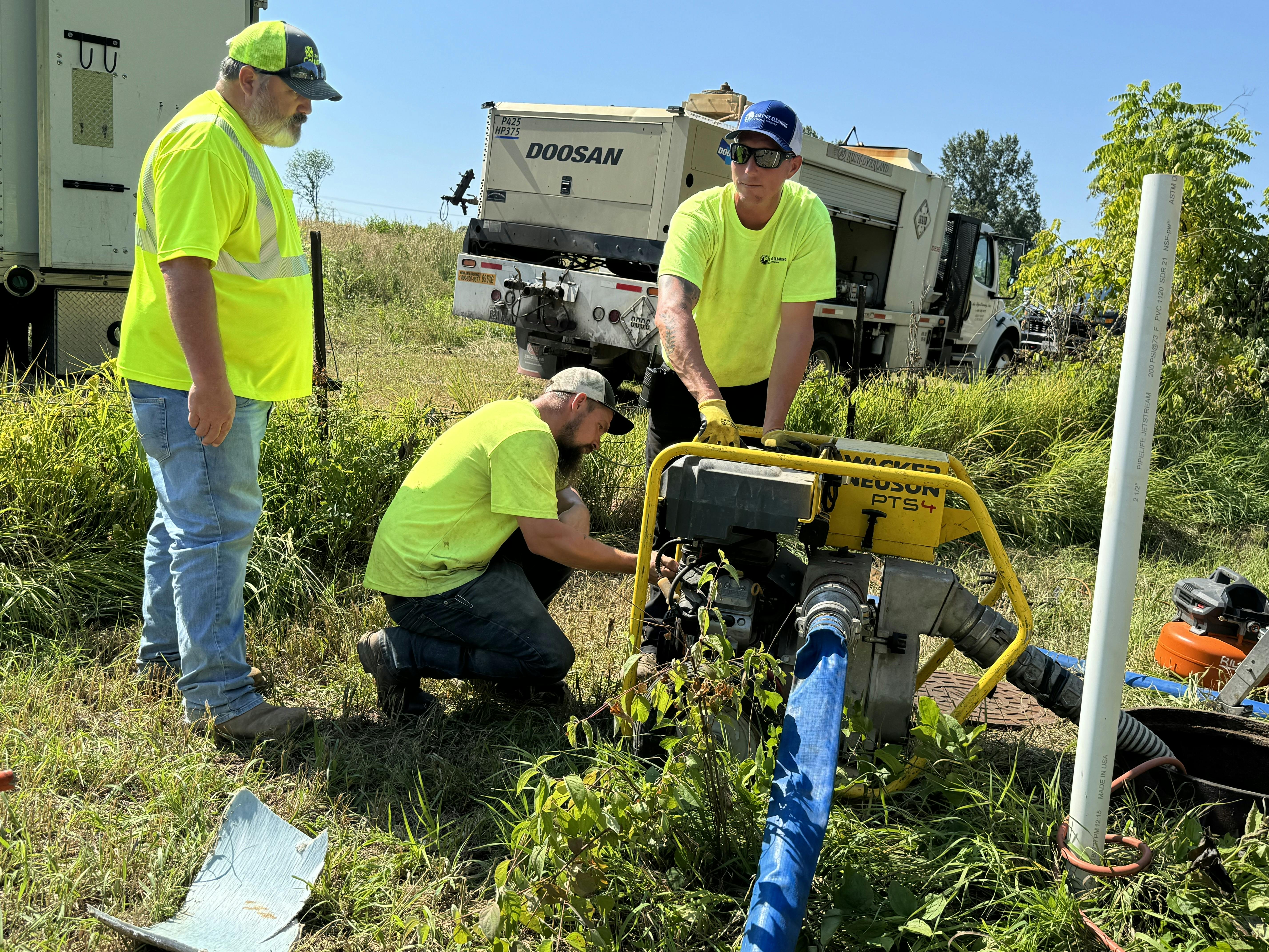 Sewer crew 1.jpg