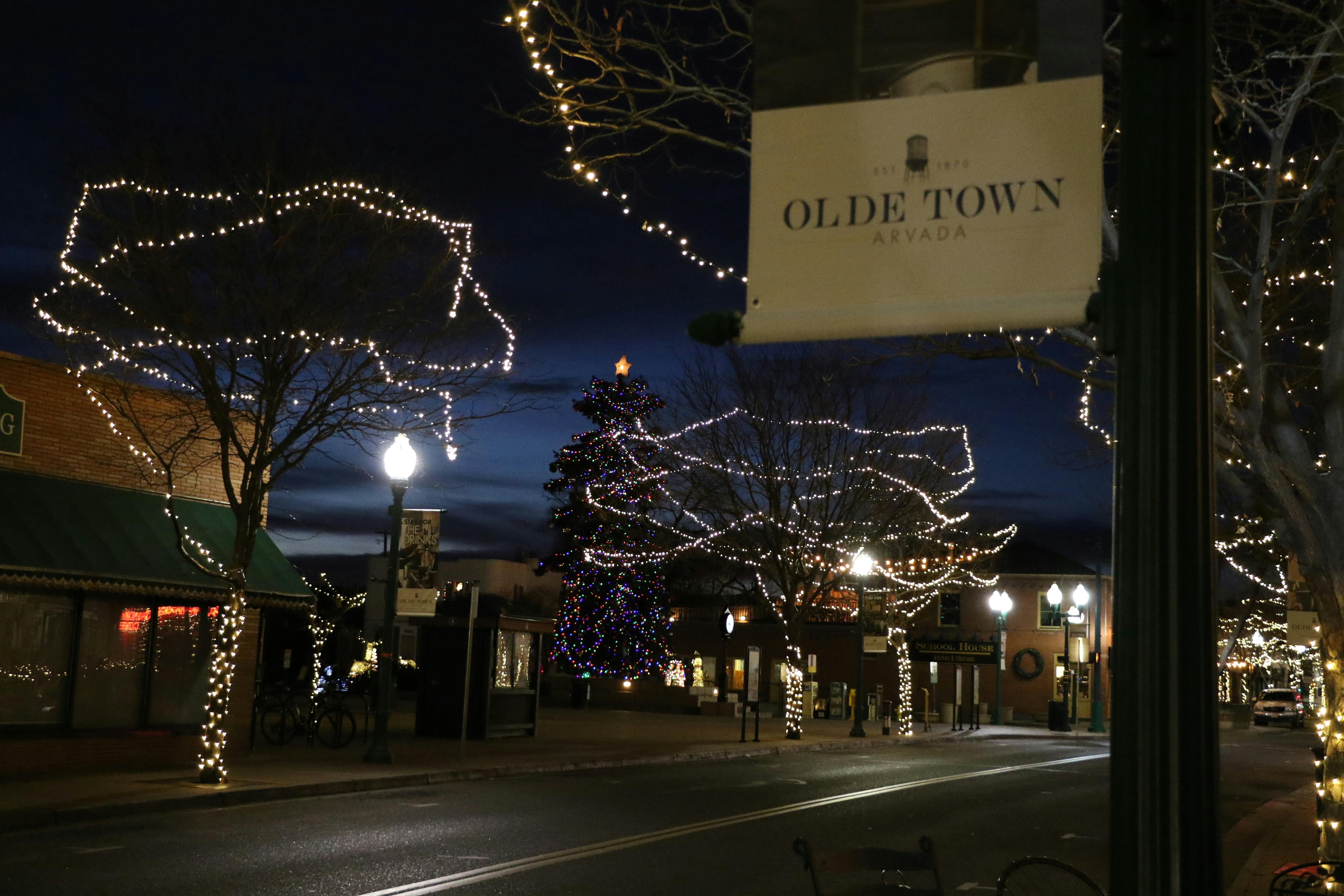 Holiday Lights in Olde Town