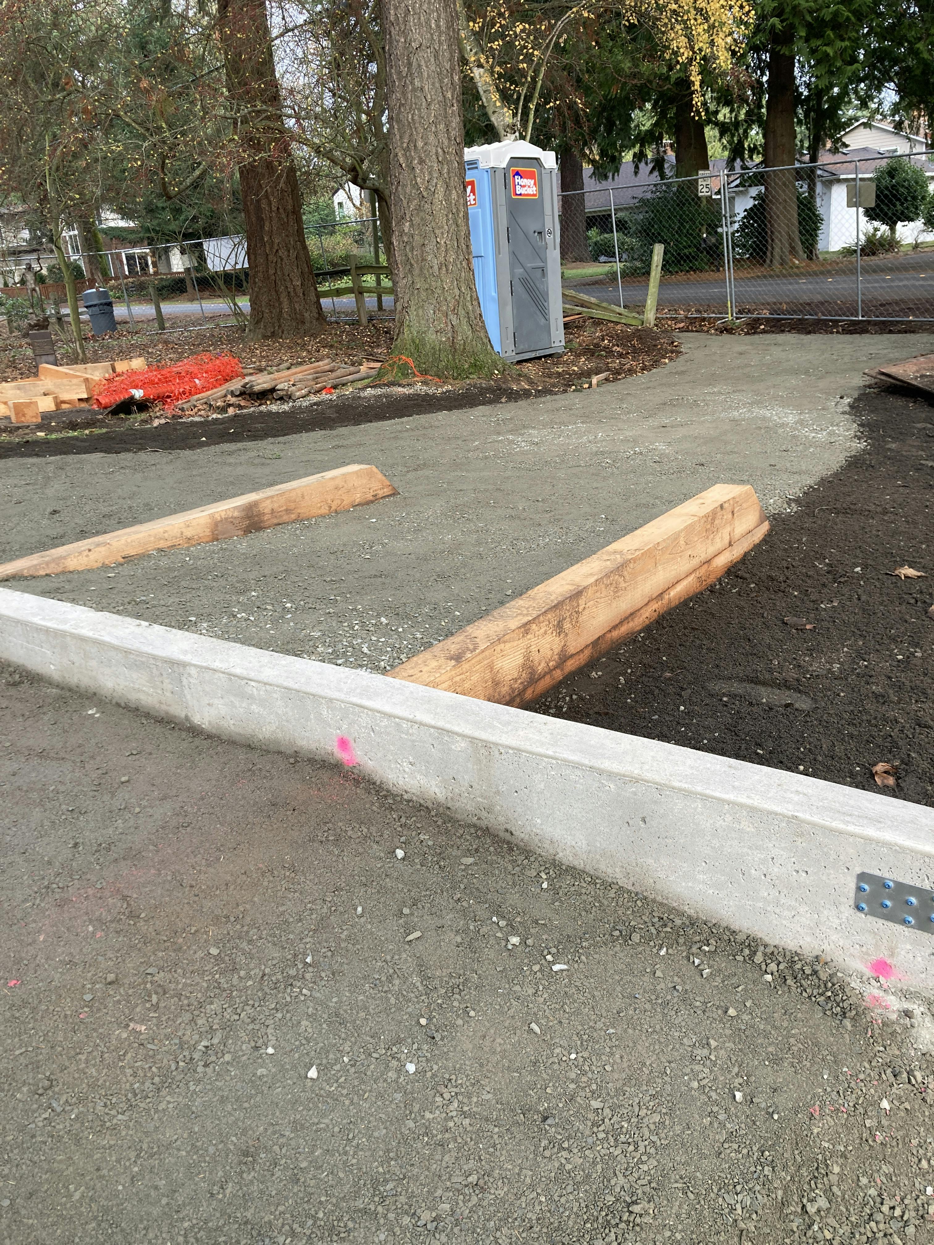 Gravel ramp into the play area