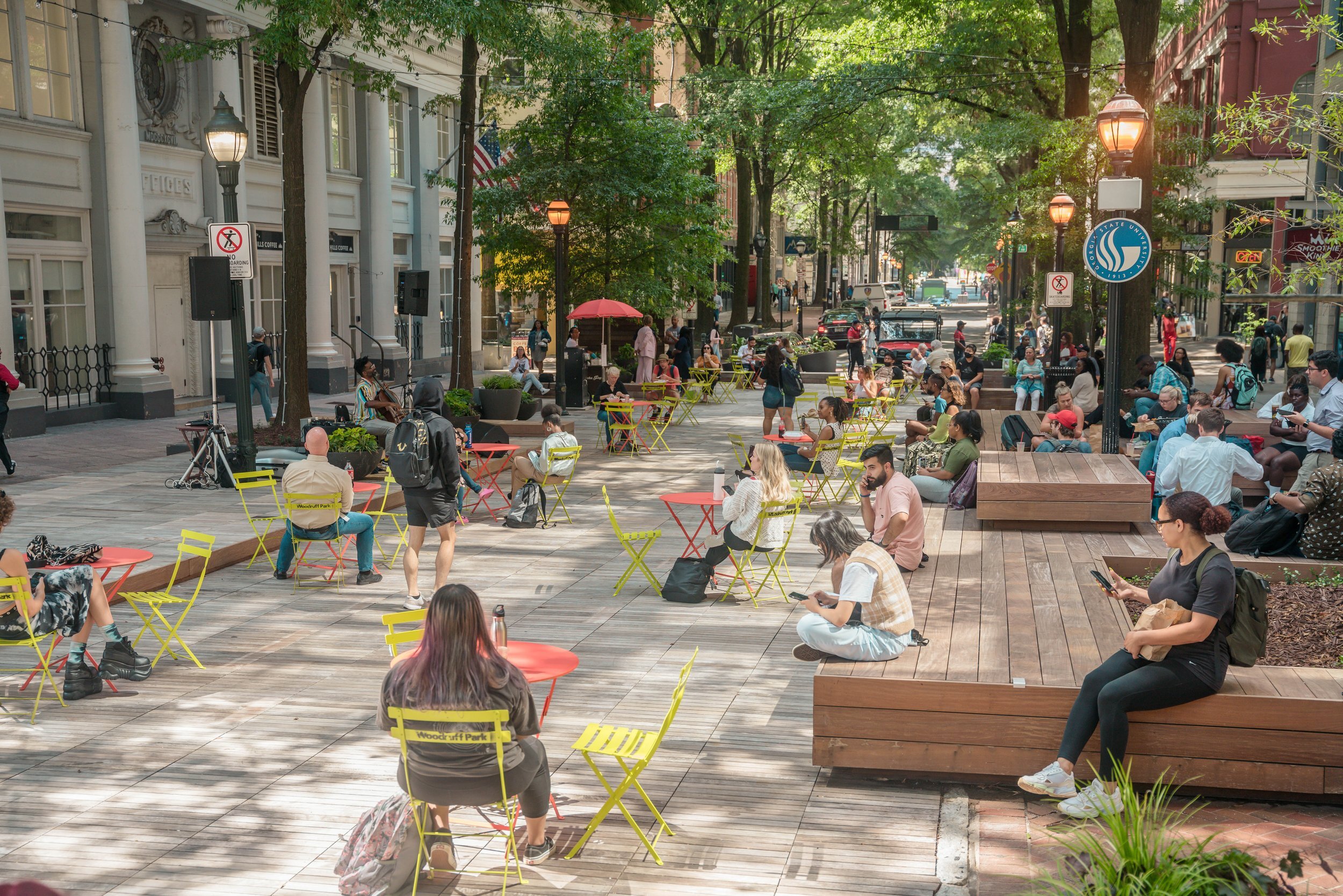 Road converted to a pedestrian plaza