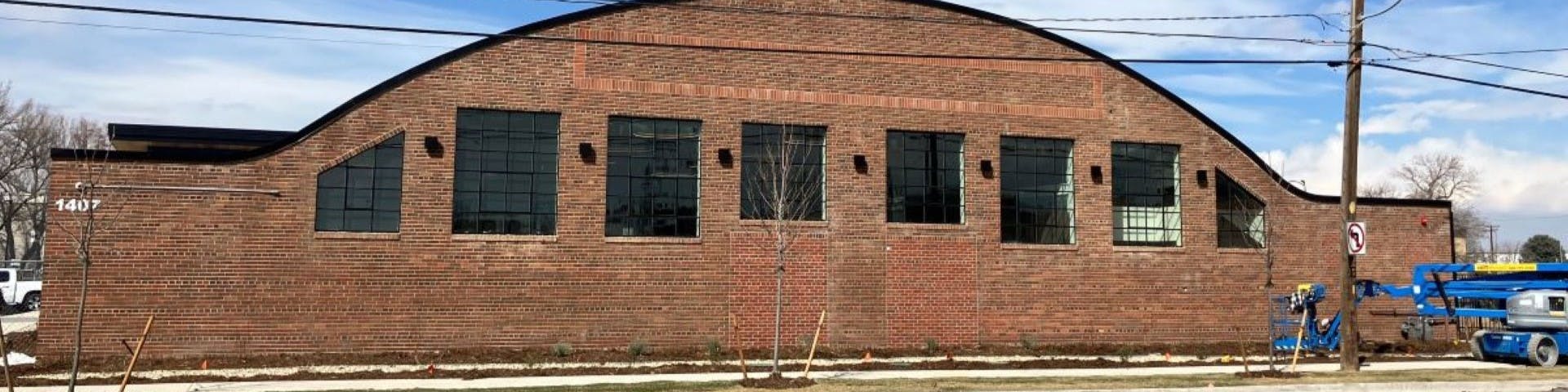 south side of old Warnoco building showing windows along the facade