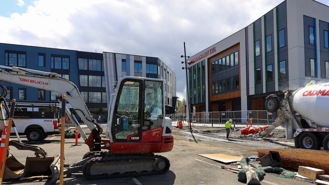 Alta Civic multifamily building in Gresham.