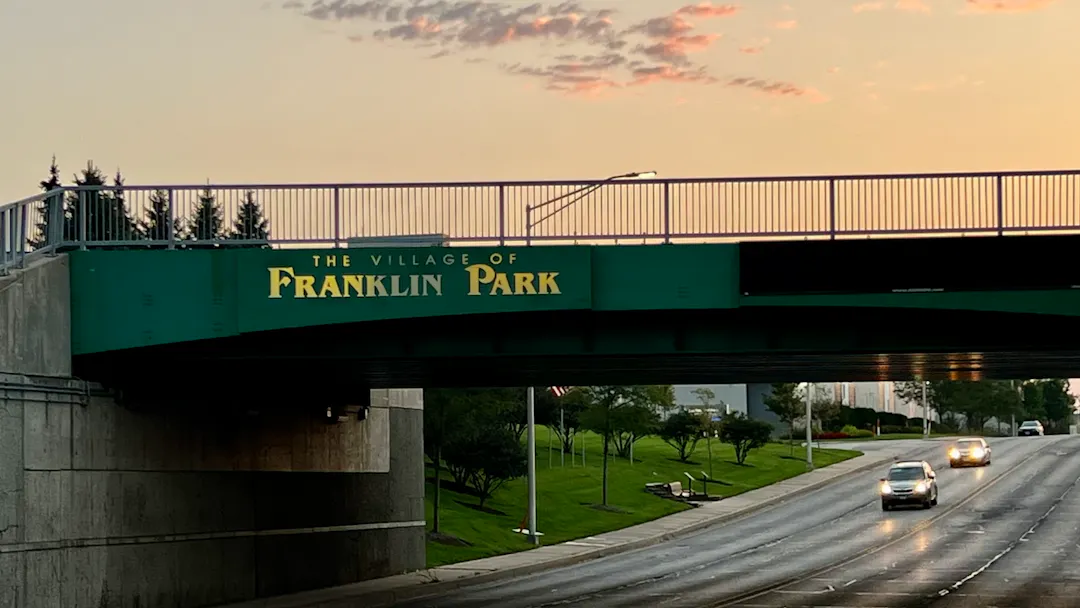 Photo of Village of Franklin Park Bridge and road underneath 