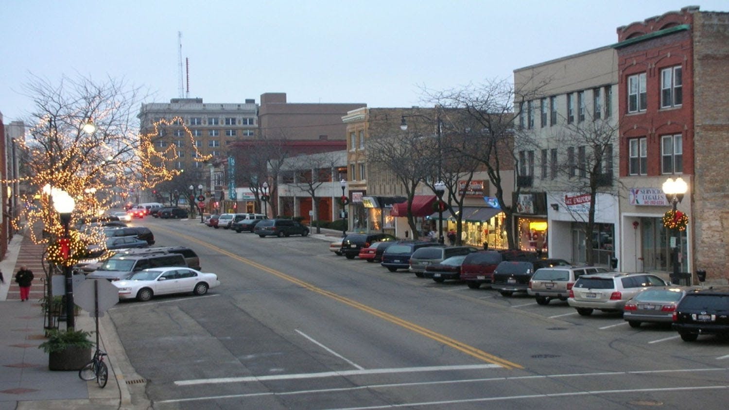 Waukegan Main Street.jpg