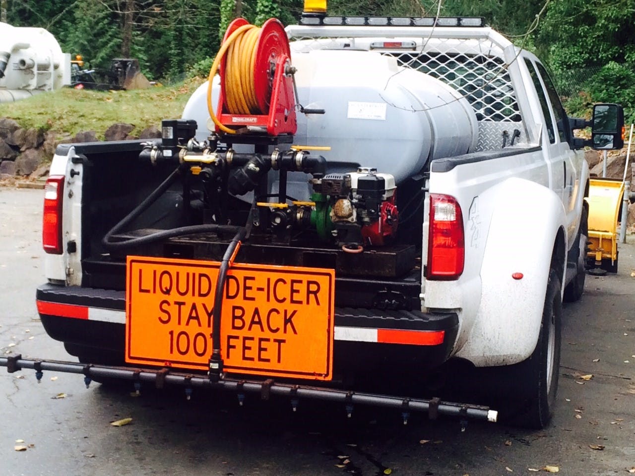 Deicer Truck
