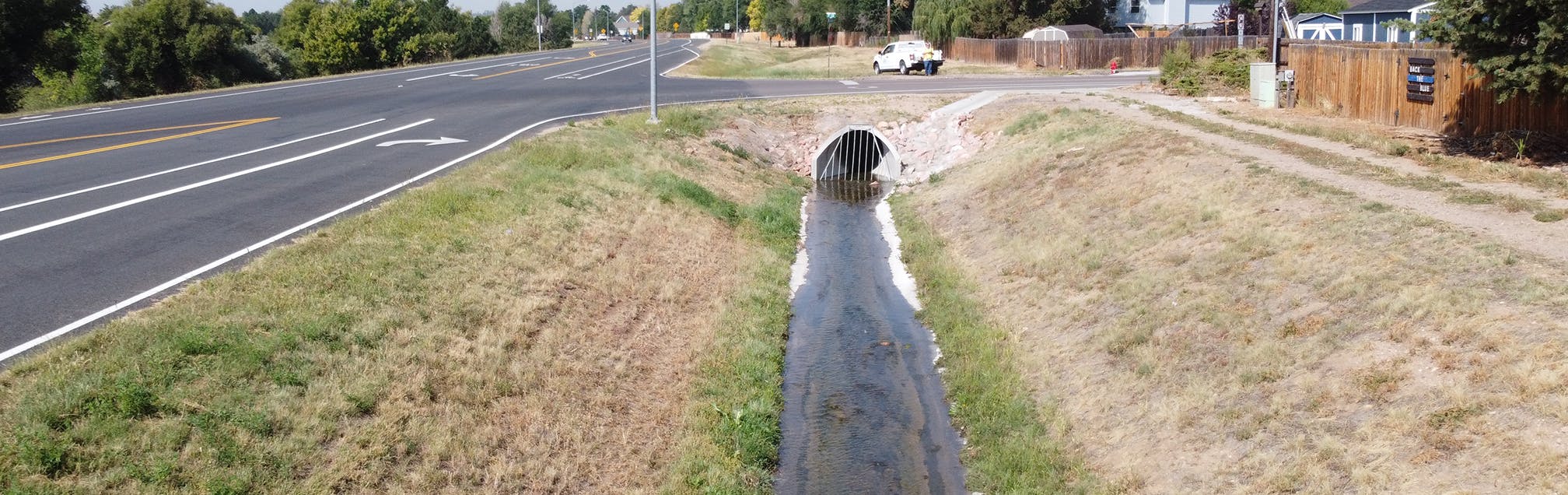 Storm drain inlet