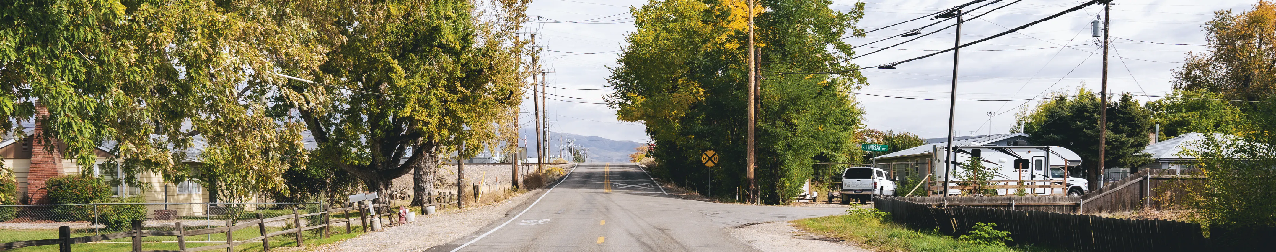 Victory Road west of railroad tracks