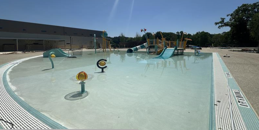 Smaller Play Structure with Splashable Water