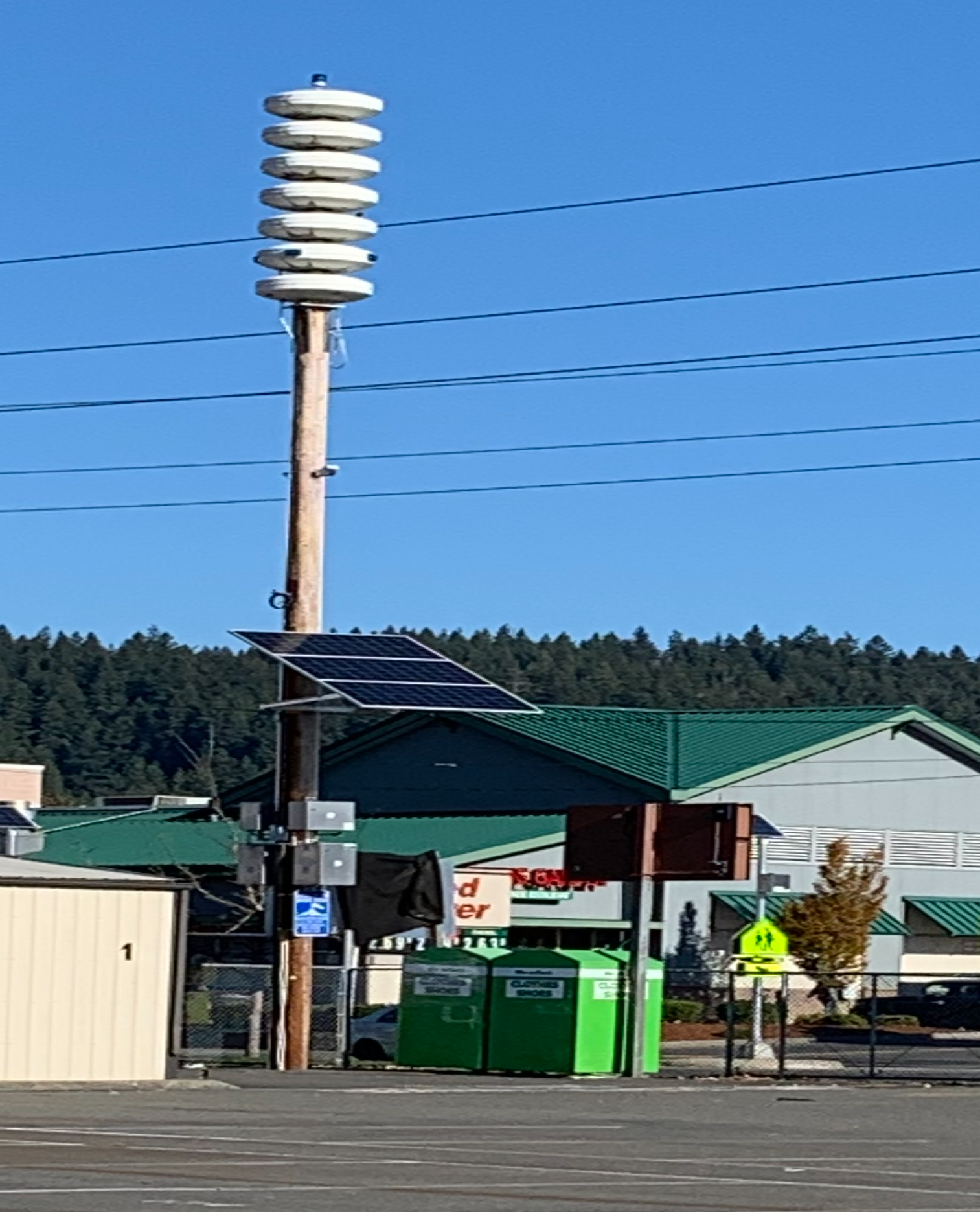 Add visual alerts to complement audio alerts.