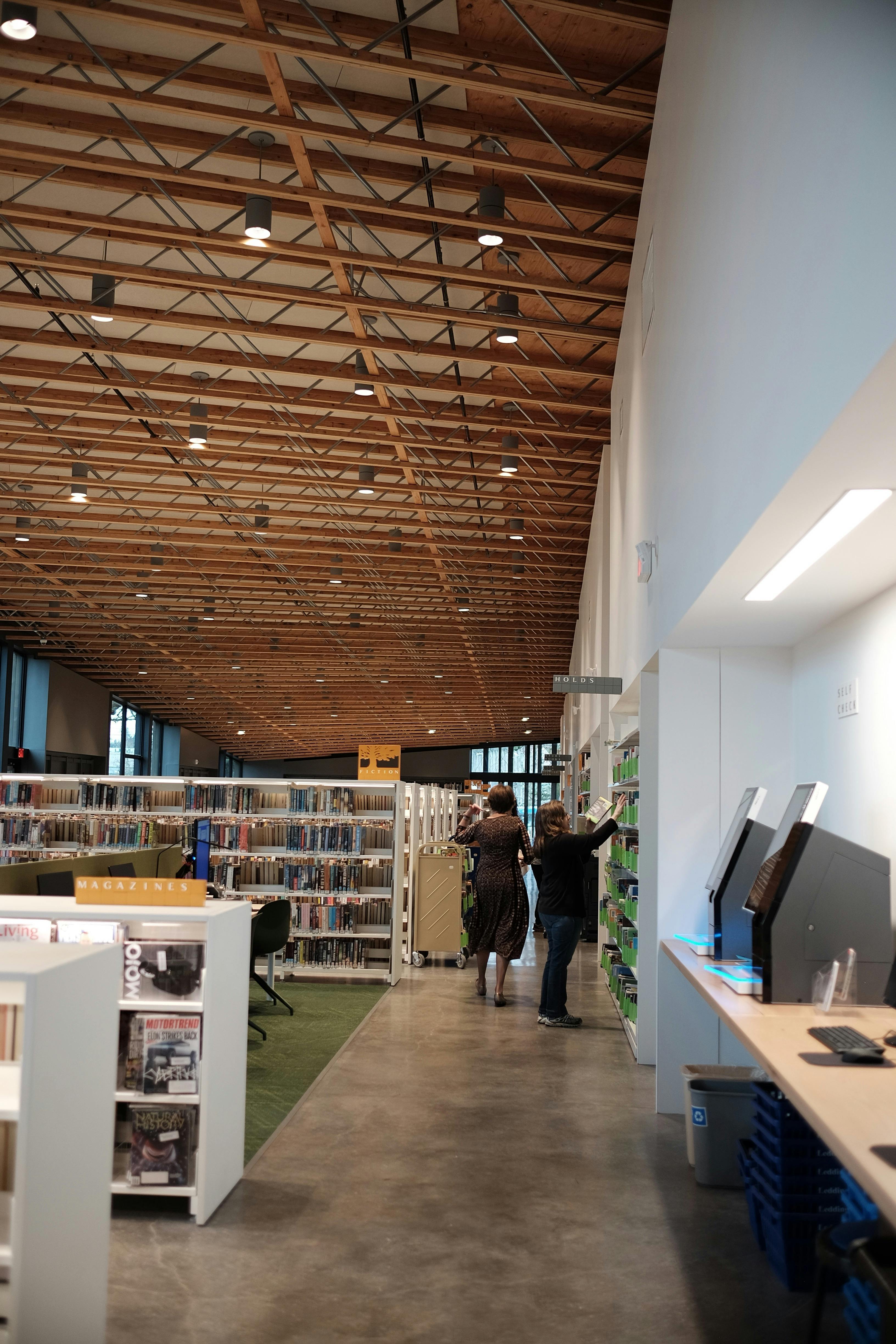 Milwaukie Ledding Library Photo Inside Building