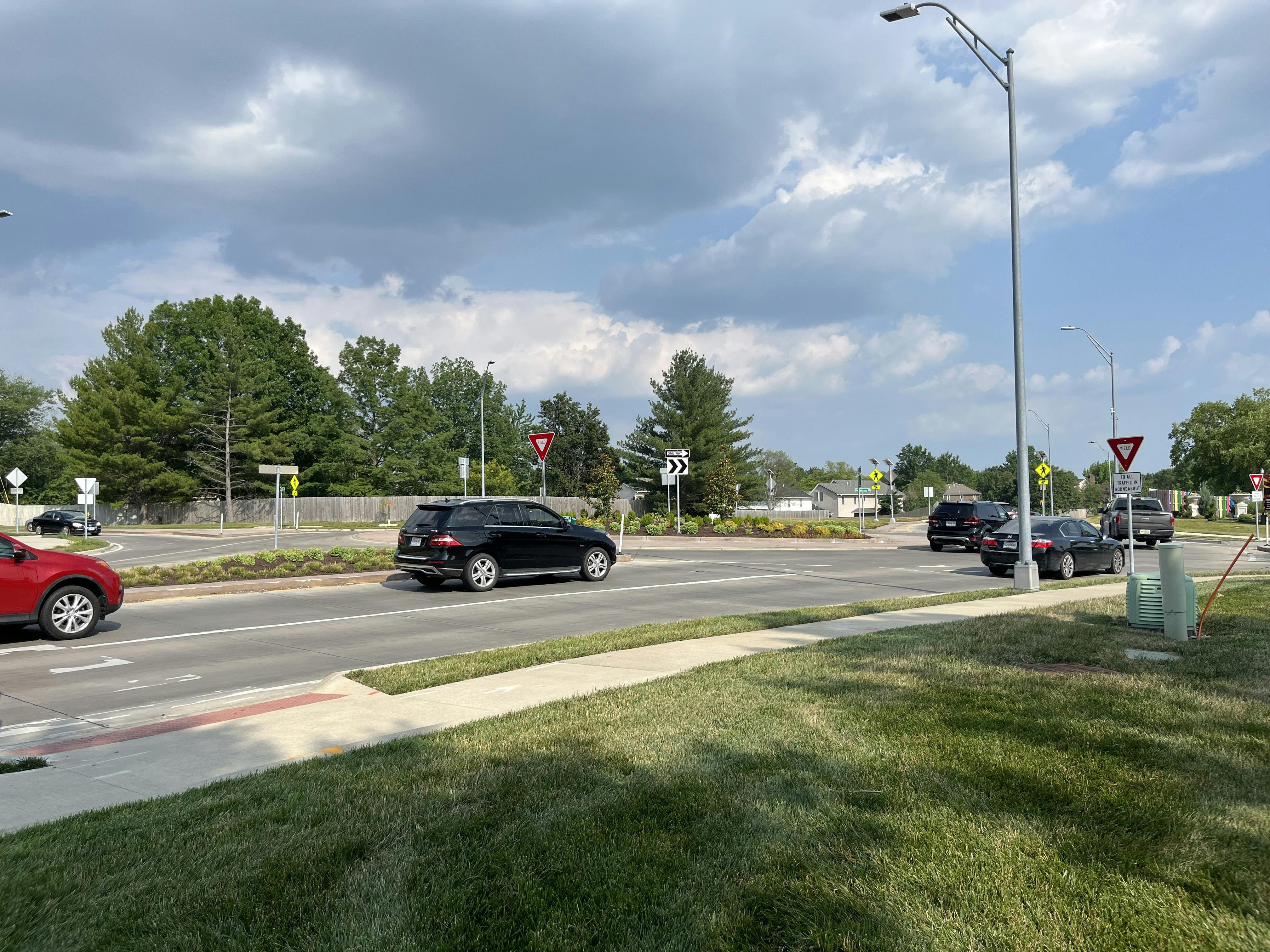 Forum and Green Meadows roundabout 2.JPG