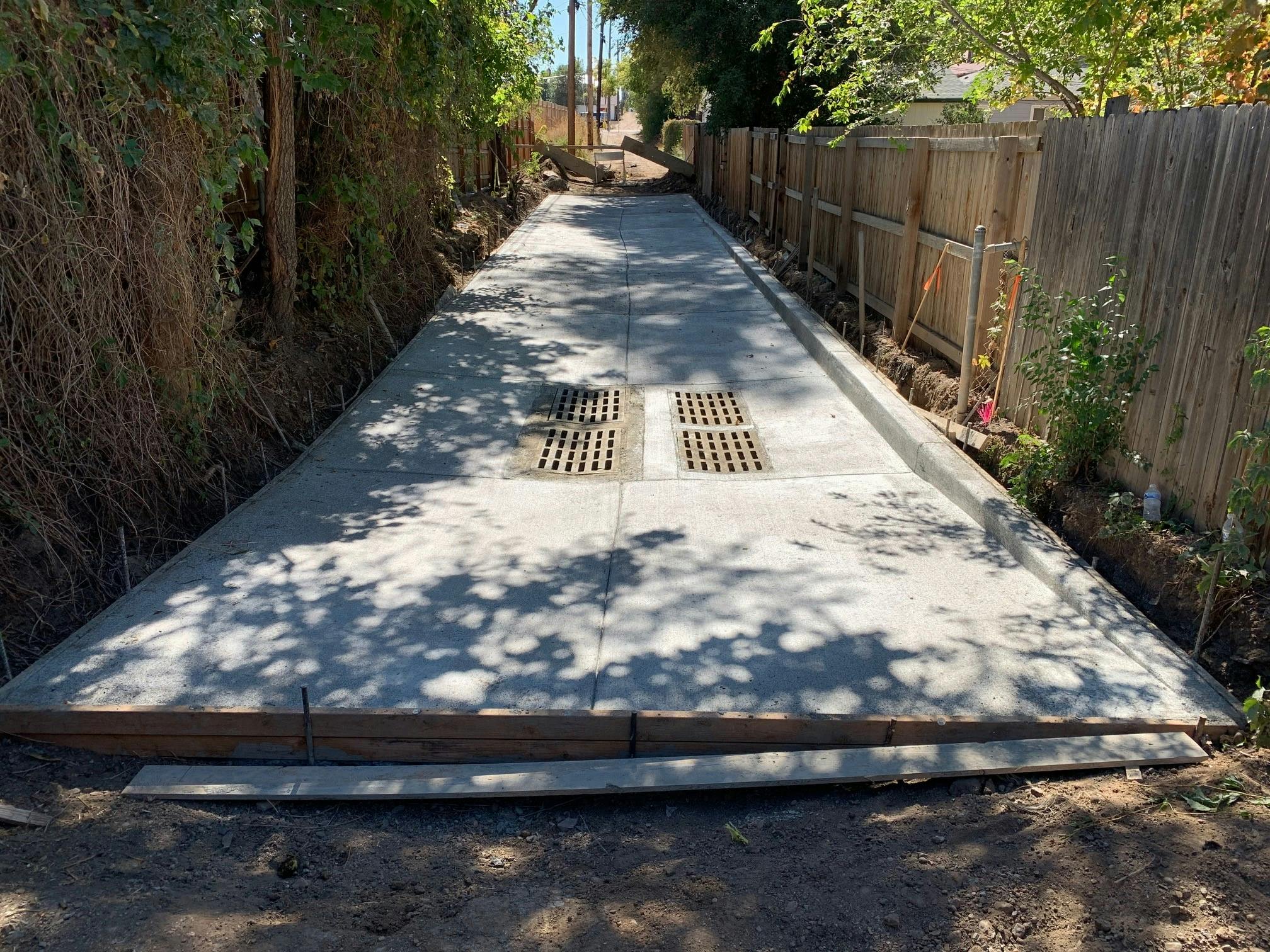 Broadway/Acoma Alley