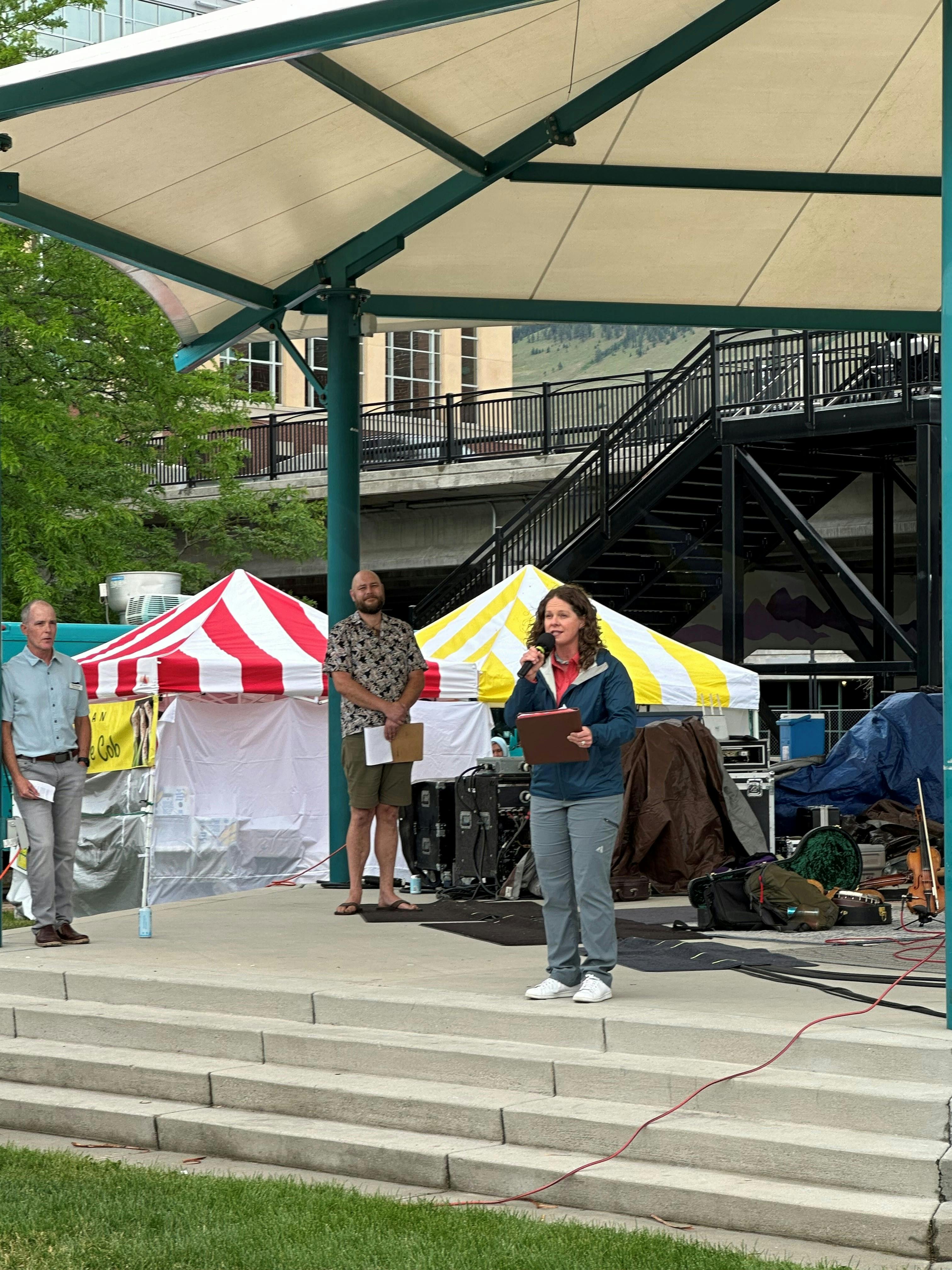 Mayor Davis Speaking at ribbon cutting.jpg