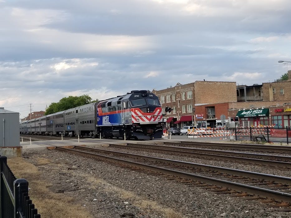 Metra_Berwyn.jpg