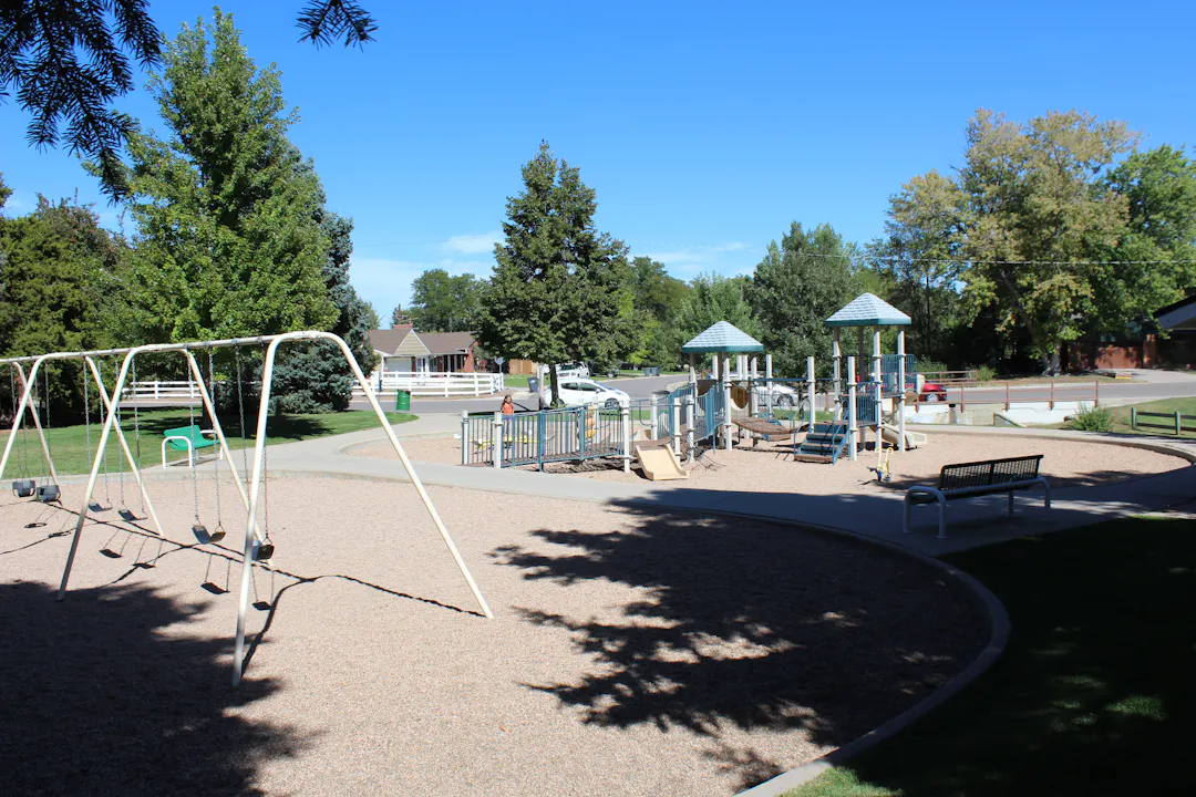 meadowlark park playground