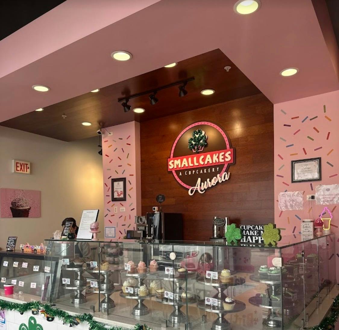 Smallcakes: A Cupcakery and Creamery